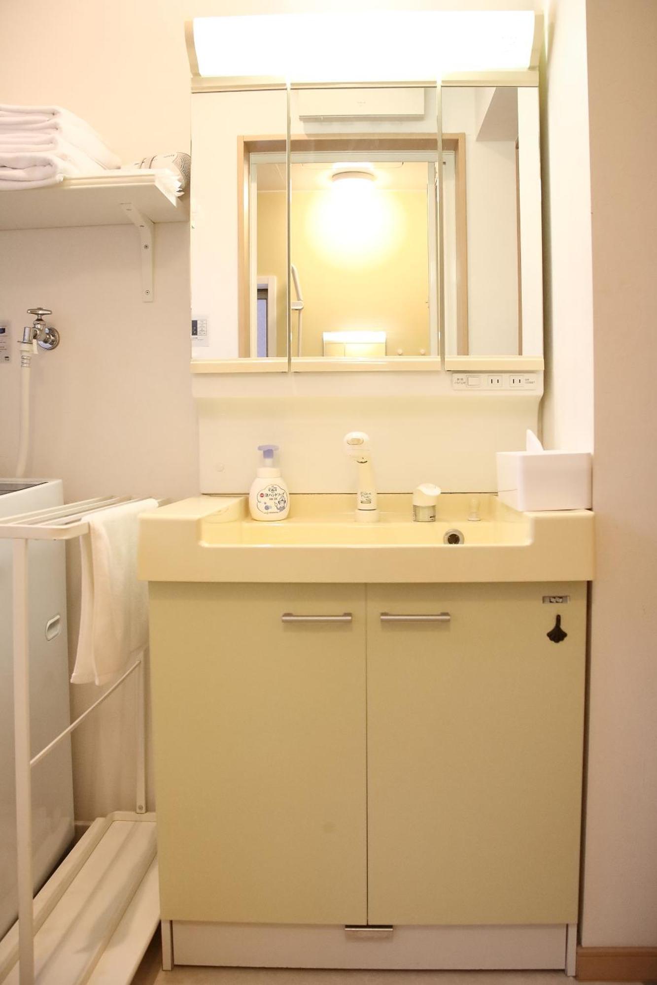 Liaison House Universal Gateway วันหยุดที่บ้าน